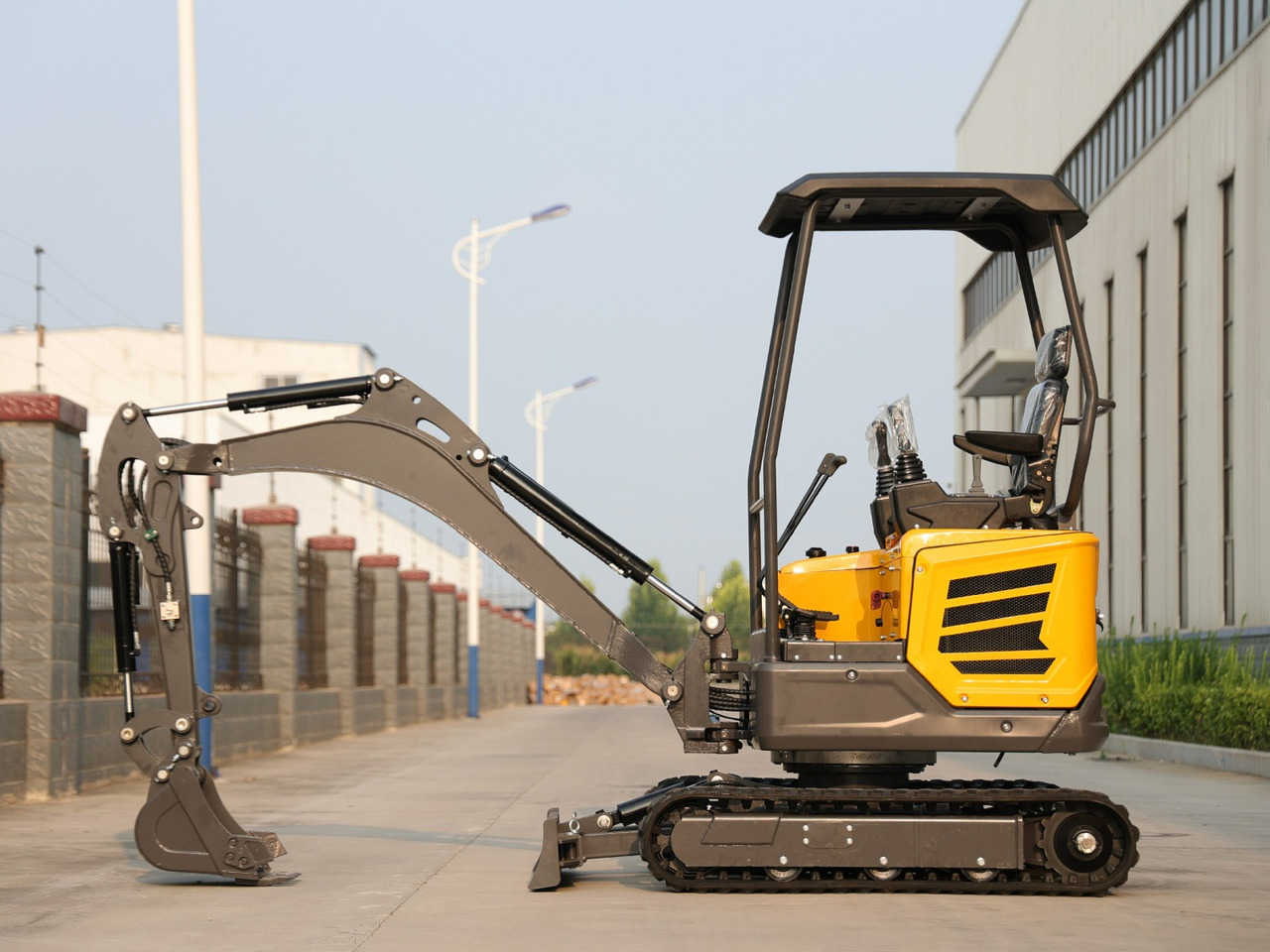 KUBOTA Diesel Mini excavator 2 Ton - Müller machinery MB 20 - SH - Мини-экскаватор: фото 3 KUBOTA Diesel Mini excavator 2 Ton - Müller machinery MB 20 - SH - Мини-экскаватор: фото 3
