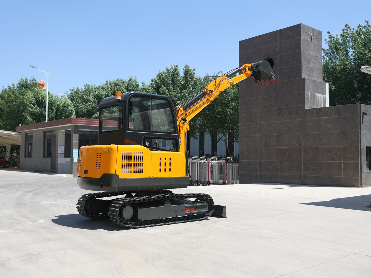 KUBOTA Diesel Mini excavator 4 ton - Müller Machinery MB 40 - VKSH - Мини-экскаватор: фото 4 KUBOTA Diesel Mini excavator 4 ton - Müller Machinery MB 40 - VKSH - Мини-экскаватор: фото 4