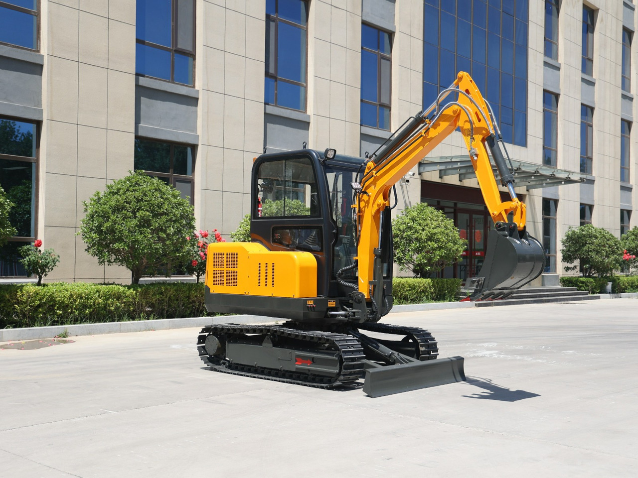 KUBOTA Diesel Mini excavator 4 ton - Müller Machinery MB 40 - VKSH - Мини-экскаватор: фото 3 KUBOTA Diesel Mini excavator 4 ton - Müller Machinery MB 40 - VKSH - Мини-экскаватор: фото 3