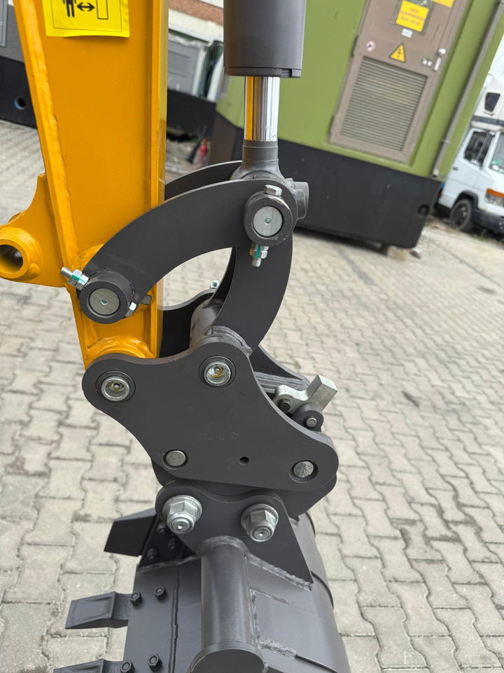 Новый Мини-экскаватор Kubota Diesel Mini excavator 1.8 Ton - Mini excavator MB 18 - SH: фото 10 Новый Мини-экскаватор Kubota Diesel Mini excavator 1.8 Ton - Mini excavator MB 18 - SH: фото 10