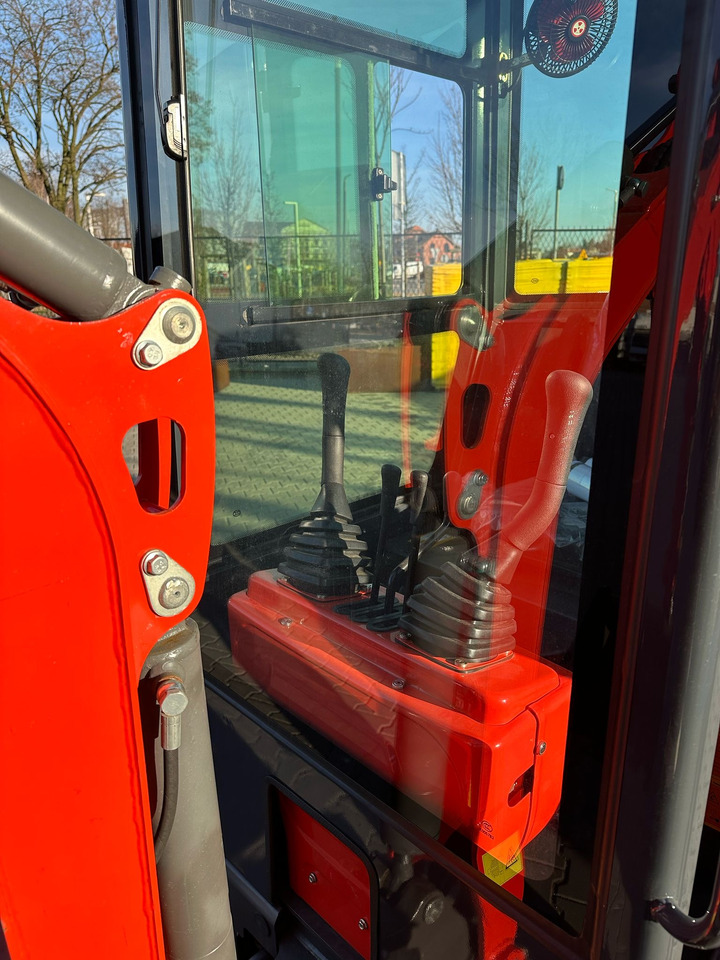 Müller Machinery Diesel Mini excavator 1.2 Ton - Müller Machinery MB 12 - KS - Koop 192F Motor - Мини-экскаватор: фото 5 Müller Machinery Diesel Mini excavator 1.2 Ton - Müller Machinery MB 12 - KS - Koop 192F Motor - Мини-экскаватор: фото 5