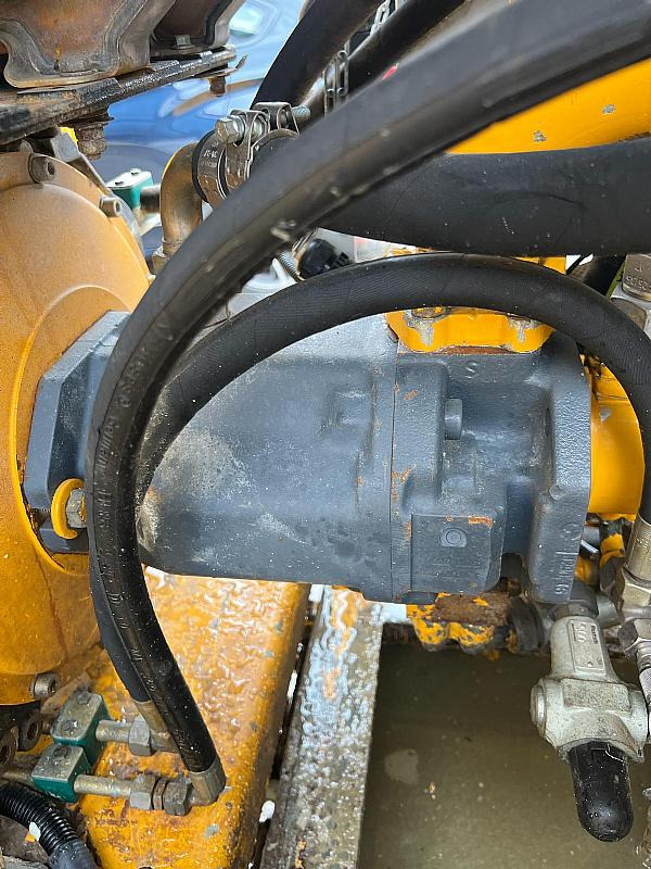 2014 PUTZMEISTER BSA1005 DC trailer mounted. - Бетононасос стационарный: фото 5 2014 PUTZMEISTER BSA1005 DC trailer mounted. - Бетононасос стационарный: фото 5