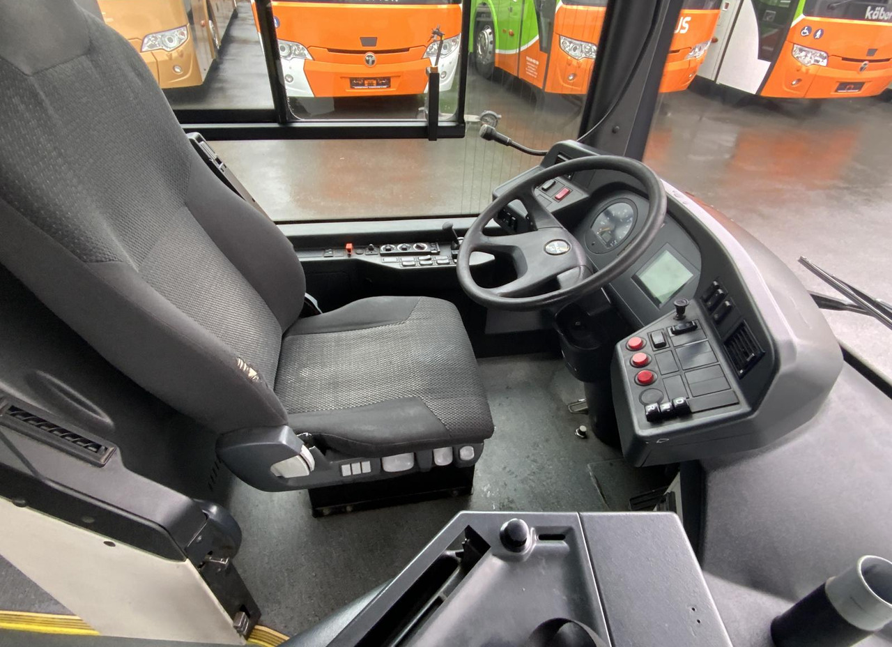 Фото интерьера 1: Городской автобус MAN A 21 Lion´s City Фото интерьера 1: Городской автобус MAN A 21 Lion´s City