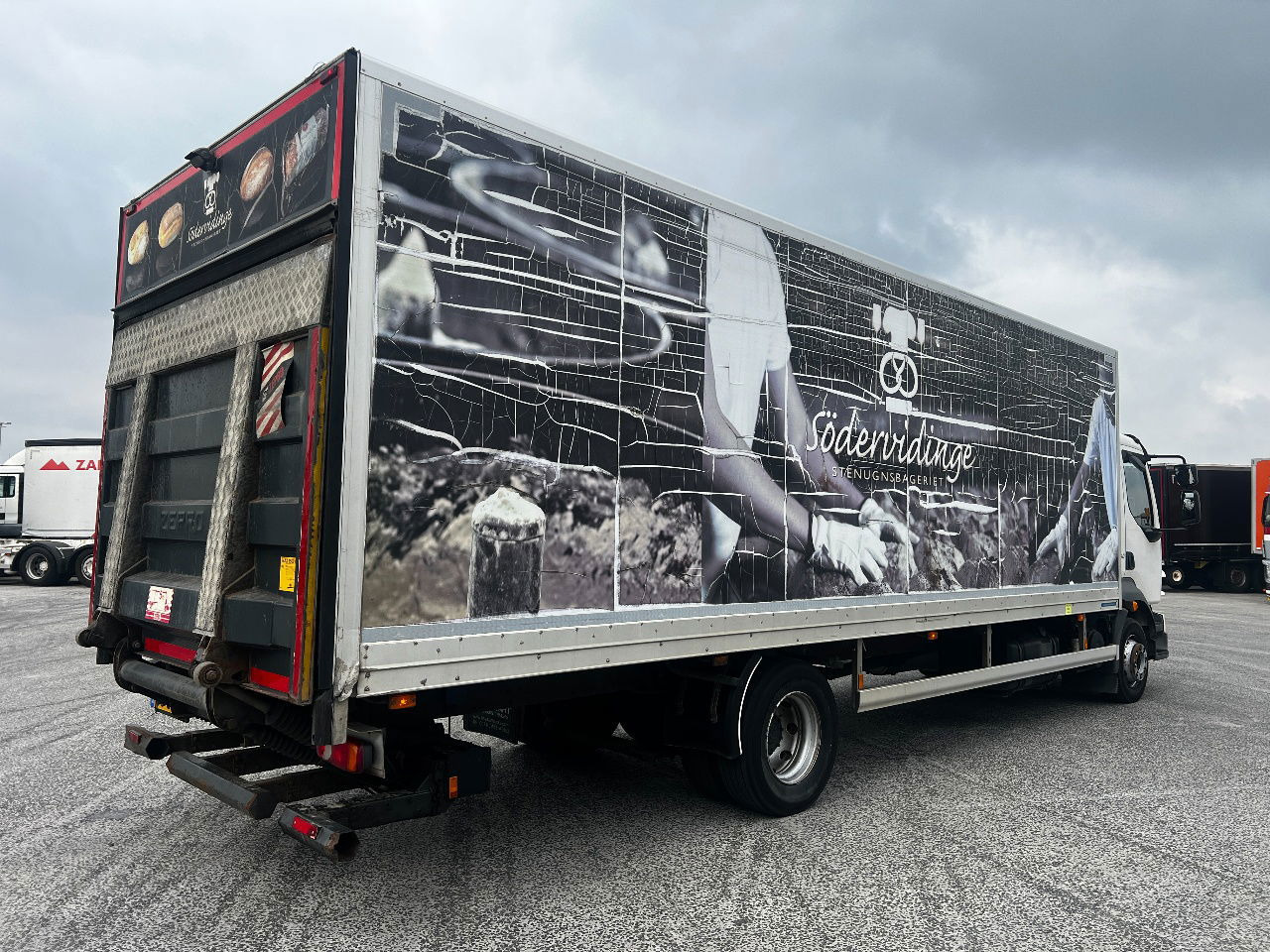 Volvo FL 12.240 Euro 5, NL truck - Грузовик с закрытым кузовом: фото 3 Volvo FL 12.240 Euro 5, NL truck - Грузовик с закрытым кузовом: фото 3