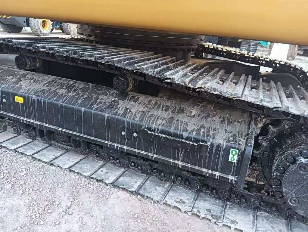 CAT 324 D2L - Гусеничный экскаватор: фото 4 CAT 324 D2L - Гусеничный экскаватор: фото 4