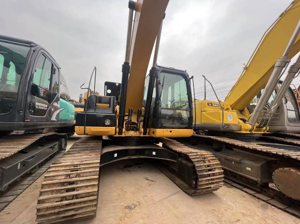 CAT 325 B L - Гусеничный экскаватор: фото 4 CAT 325 B L - Гусеничный экскаватор: фото 4