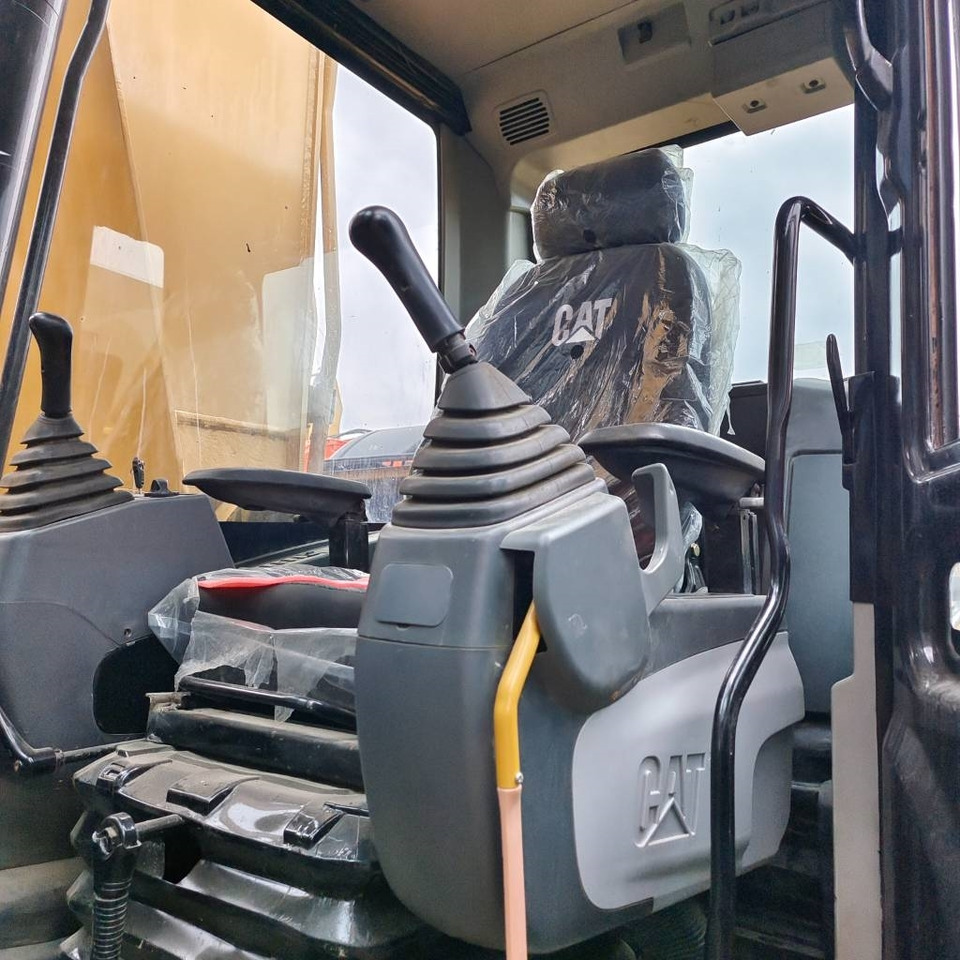 CAT 325 D - Гусеничный экскаватор: фото 5 CAT 325 D - Гусеничный экскаватор: фото 5