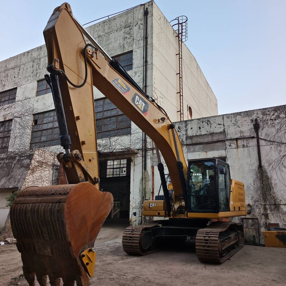 CAT 330GC - Гусеничный экскаватор: фото 4 CAT 330GC - Гусеничный экскаватор: фото 4