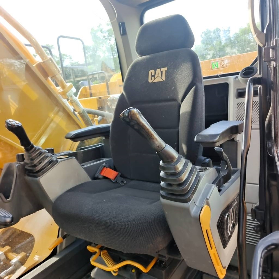 Гусеничный экскаватор CAT 345 D: фото 7