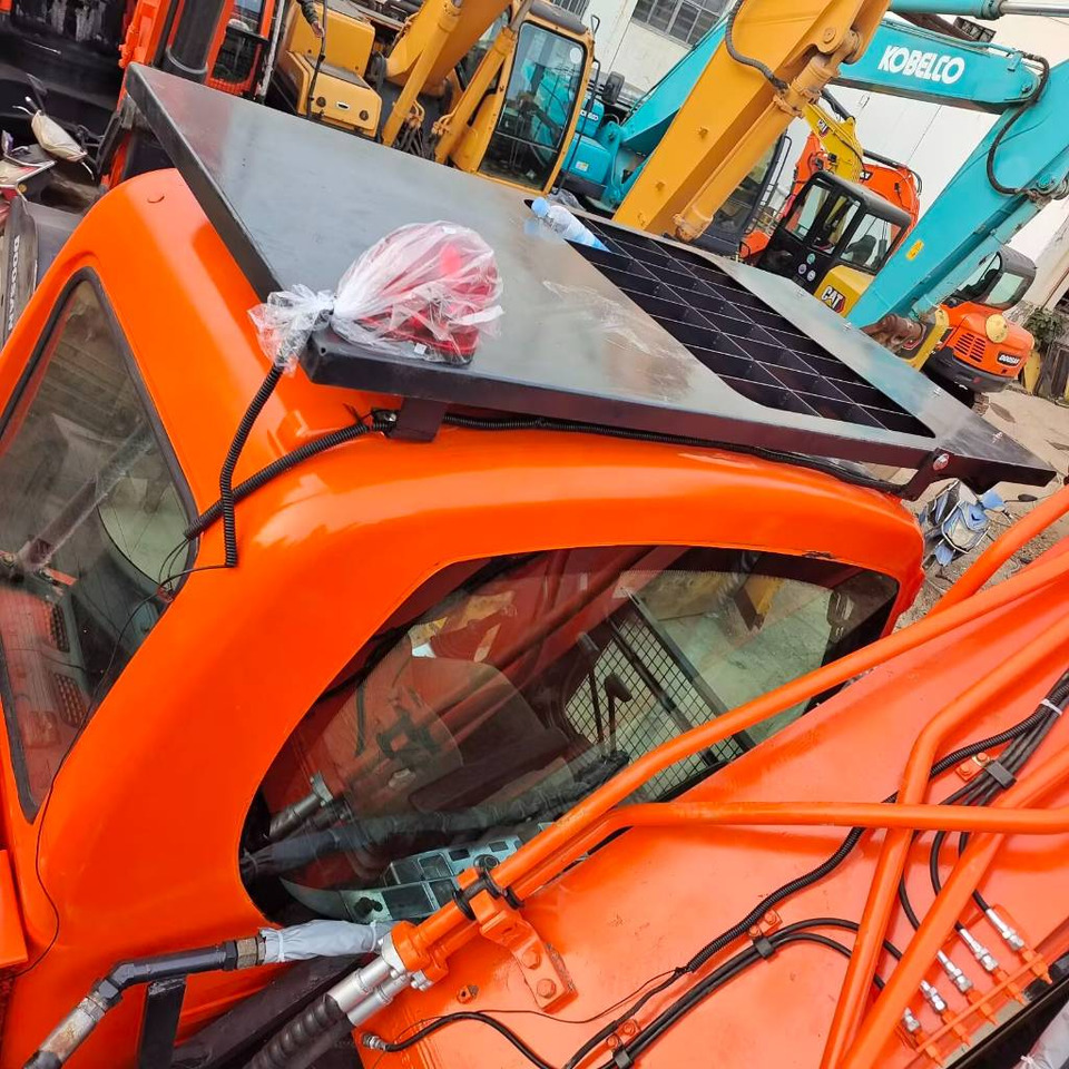 Doosan DX 300 - Гусеничный экскаватор: фото 5 Doosan DX 300 - Гусеничный экскаватор: фото 5
