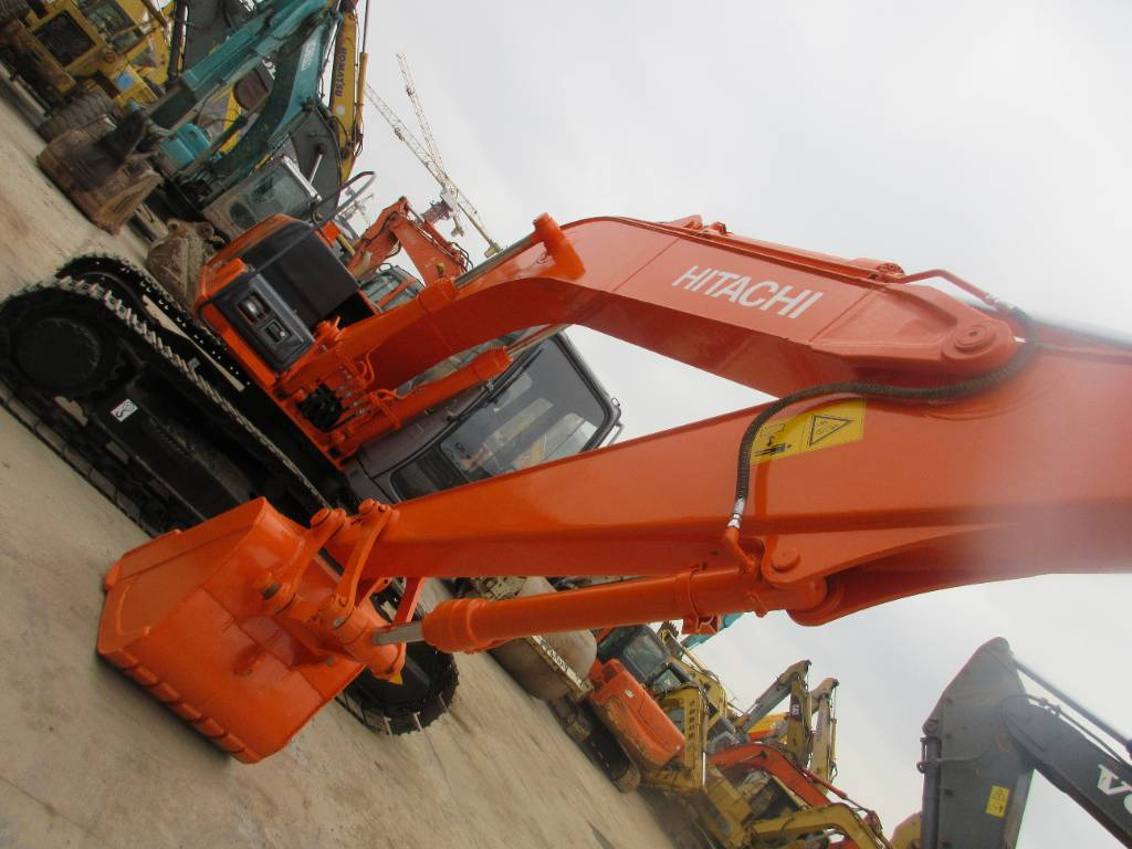 Гусеничный экскаватор Hitachi EX 120-3: фото 26