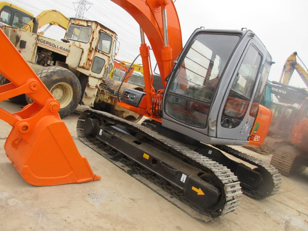 Гусеничный экскаватор Hitachi EX 120-3: фото 12