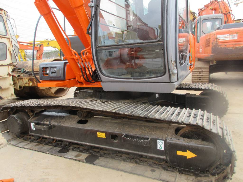 Гусеничный экскаватор Hitachi EX 120-3: фото 14