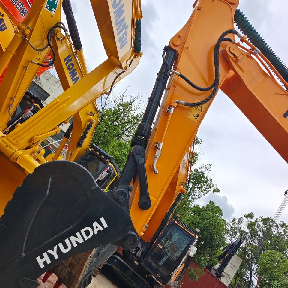 Hyundai 305LC-9S - Гусеничный экскаватор: фото 4 Hyundai 305LC-9S - Гусеничный экскаватор: фото 4