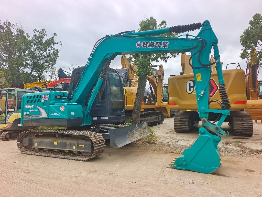Kobelco SK 75 SR - Мини-экскаватор: фото 1 Kobelco SK 75 SR - Мини-экскаватор: фото 1