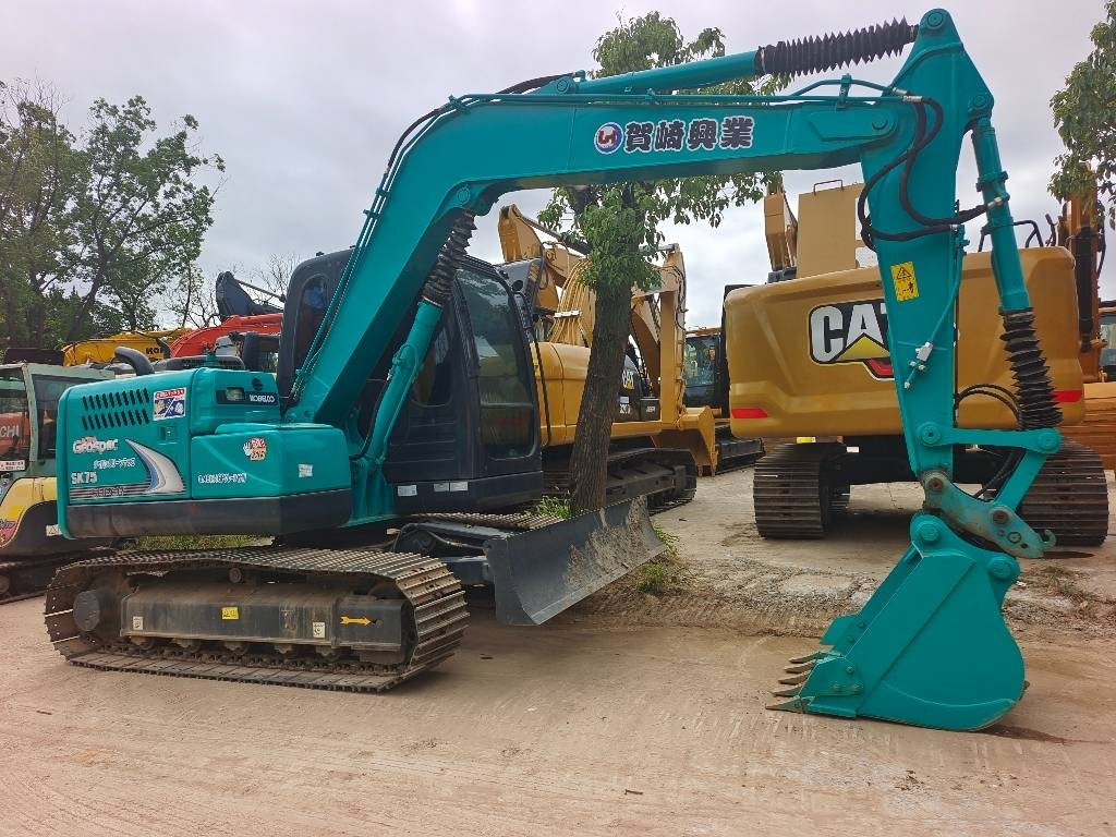 Kobelco SK 75 SR - Мини-экскаватор: фото 3 Kobelco SK 75 SR - Мини-экскаватор: фото 3