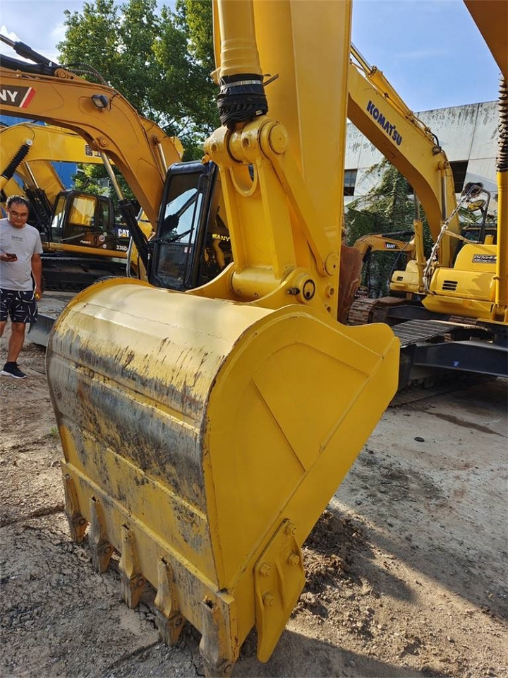 Komatsu PC-200-8 - Гусеничный экскаватор: фото 5 Komatsu PC-200-8 - Гусеничный экскаватор: фото 5