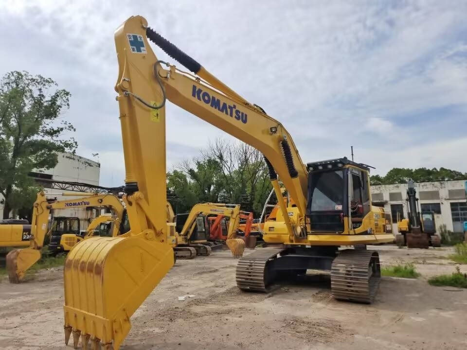 Komatsu PC 200-8 - Гусеничный экскаватор: фото 5 Komatsu PC 200-8 - Гусеничный экскаватор: фото 5