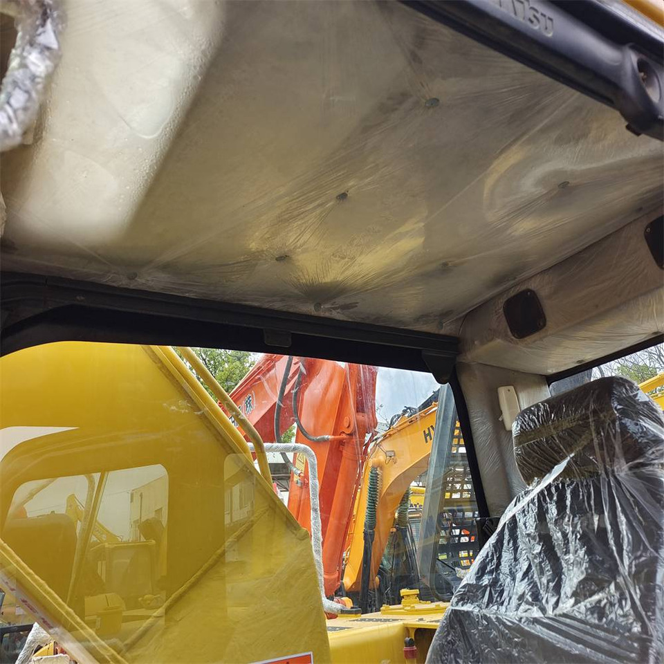 Гусеничный экскаватор Komatsu PC 220-8: фото 9