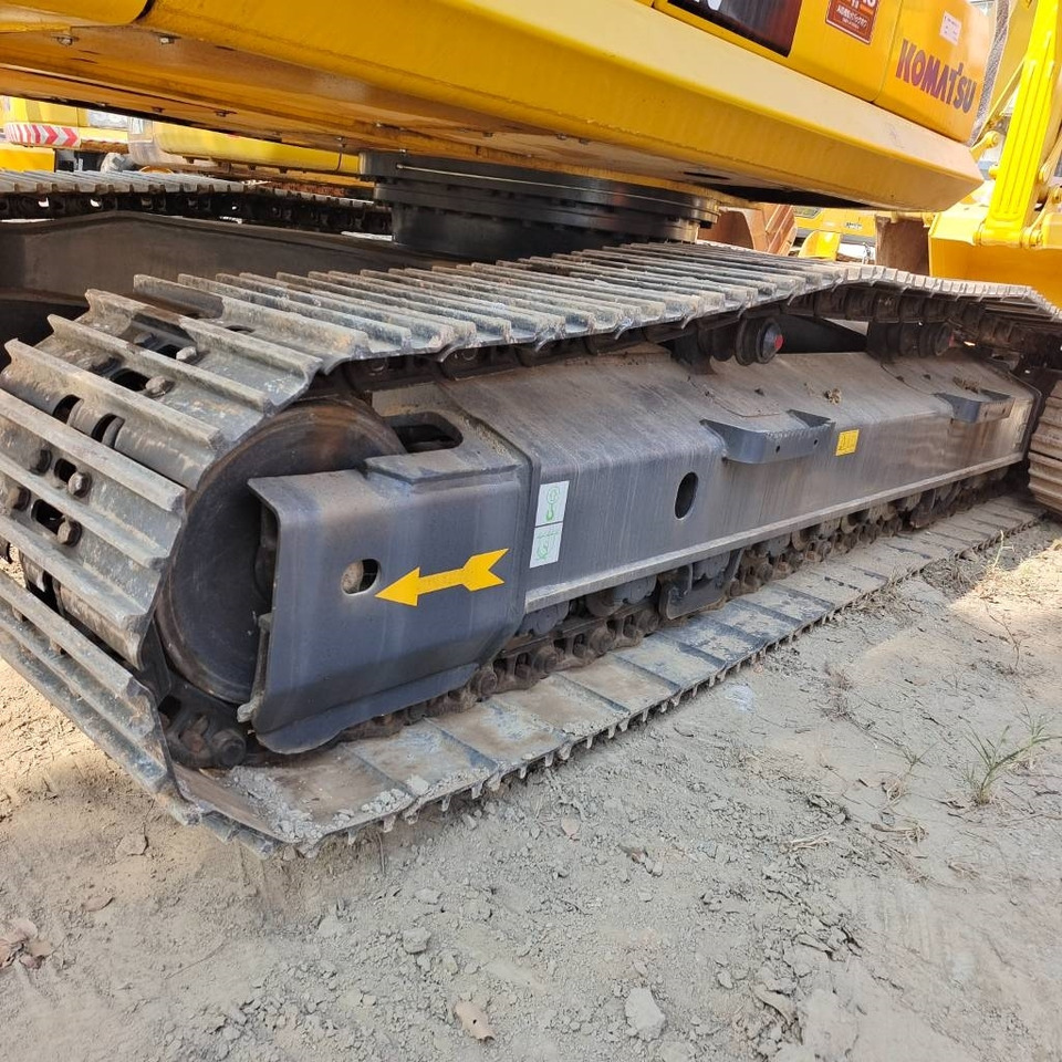 Komatsu PC 240 - Гусеничный экскаватор: фото 5 Komatsu PC 240 - Гусеничный экскаватор: фото 5