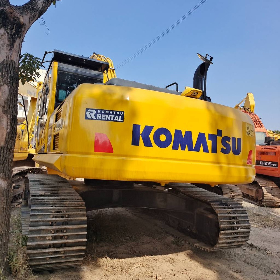 Komatsu PC 240 - Гусеничный экскаватор: фото 1 Komatsu PC 240 - Гусеничный экскаватор: фото 1