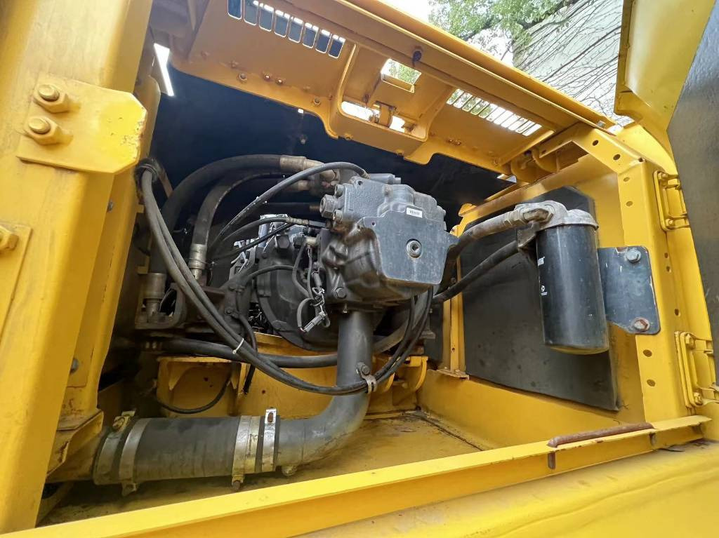 Komatsu PC 360-7 - Гусеничный экскаватор: фото 3 Komatsu PC 360-7 - Гусеничный экскаватор: фото 3