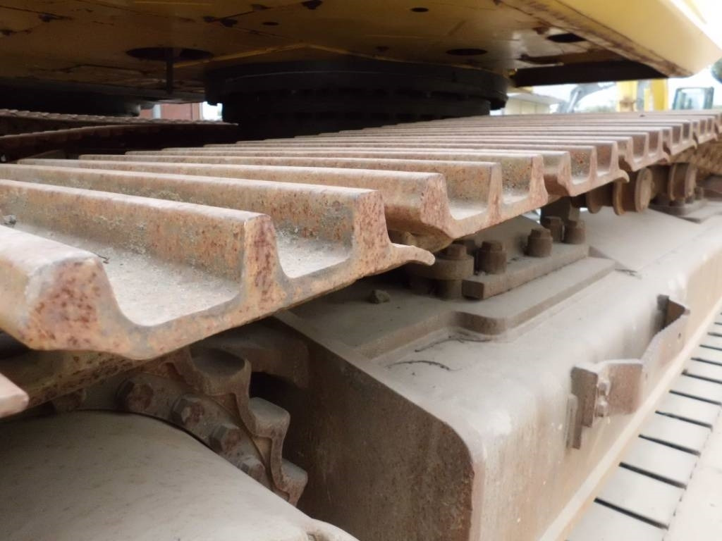 Komatsu PC 450 - Гусеничный экскаватор: фото 2 Komatsu PC 450 - Гусеничный экскаватор: фото 2