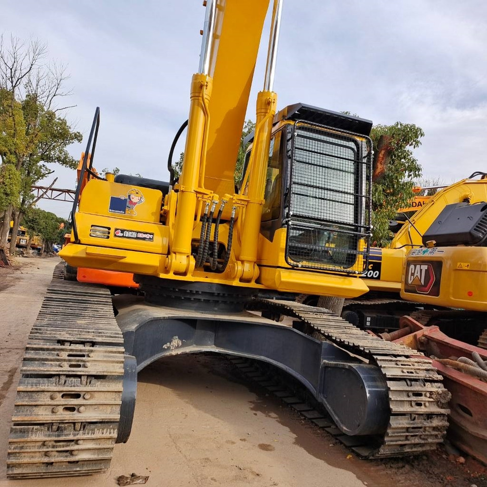 Komatsu PC 450 - Гусеничный экскаватор: фото 2 Komatsu PC 450 - Гусеничный экскаватор: фото 2