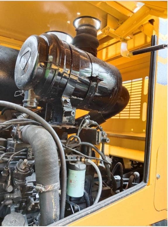 Komatsu WA 320-5 - Колёсный погрузчик: фото 4 Komatsu WA 320-5 - Колёсный погрузчик: фото 4