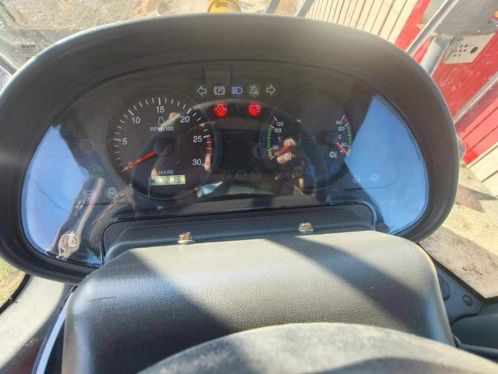 Komatsu WA 380 - Колёсный погрузчик: фото 5 Komatsu WA 380 - Колёсный погрузчик: фото 5