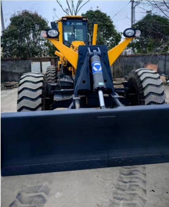 Грейдер XCMG GR 2153: фото 8