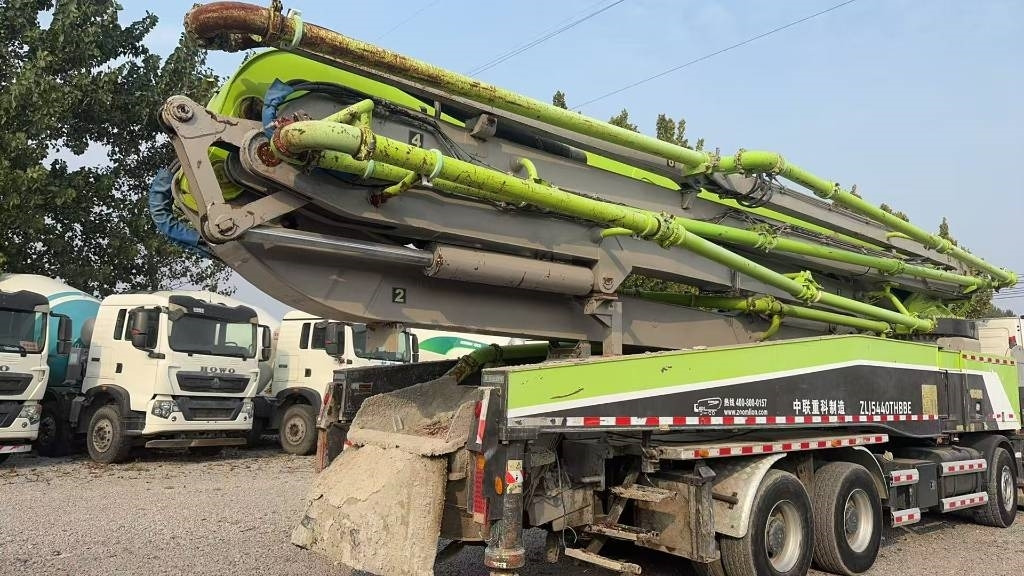 Zoomlion ZLJ 5336 THB - Самосвальный прицеп: фото 5 Zoomlion ZLJ 5336 THB - Самосвальный прицеп: фото 5