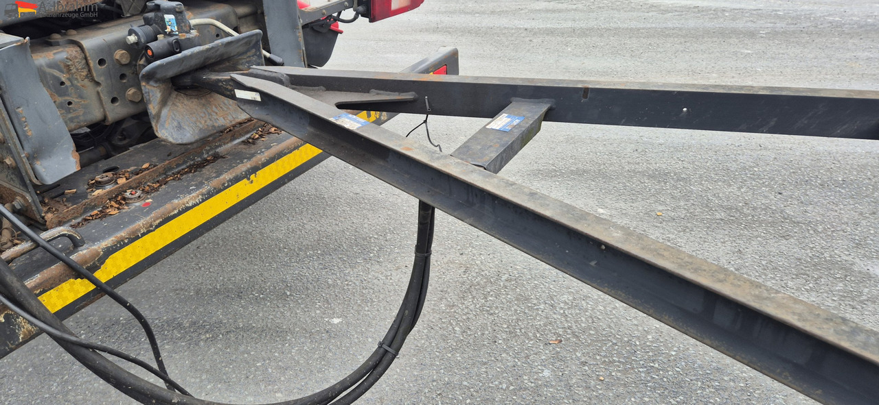 Hueffermann HSA 1870 mit Schlitten Zustand normal - Прицеп мультилифт/ Бункеровоз: фото 2 Hueffermann HSA 1870 mit Schlitten Zustand normal - Прицеп мультилифт/ Бункеровоз: фото 2