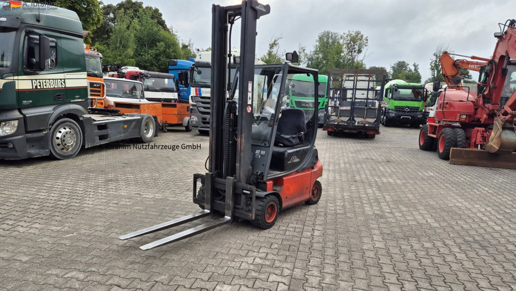 Linde E18 P Triplexmast Hubhöhe 6.60 m lt. Traglastdiagramm - Электропогрузчик: фото 1 Linde E18 P Triplexmast Hubhöhe 6.60 m lt. Traglastdiagramm - Электропогрузчик: фото 1