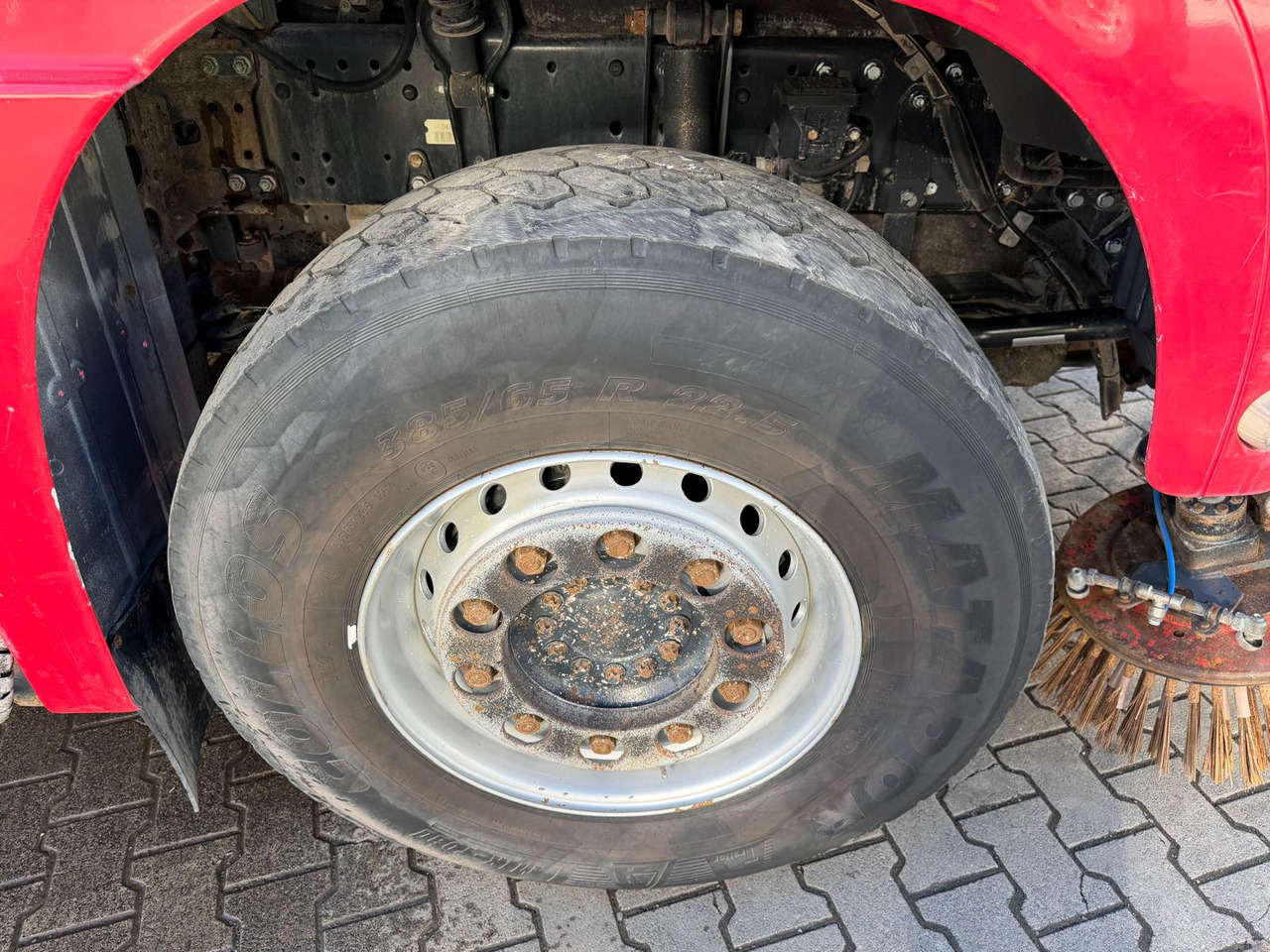 MAN TGS 18.440 Brock SL 280 2 Jumbo S 2 Seiten + HD | 12053 St. - Подметально-уборочная машина: фото 4 MAN TGS 18.440 Brock SL 280 2 Jumbo S 2 Seiten + HD | 12053 St. - Подметально-уборочная машина: фото 4