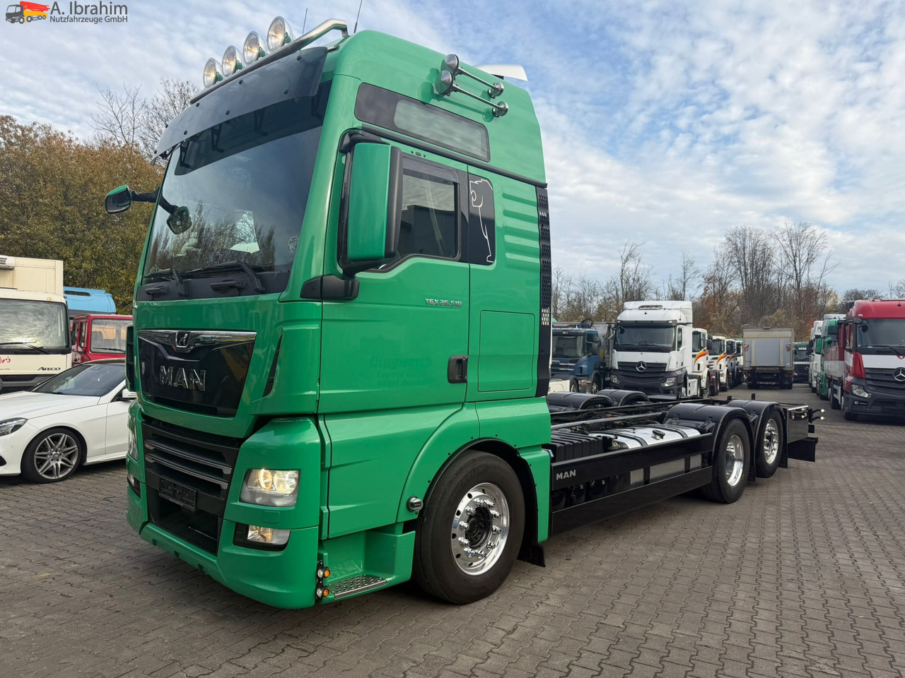MAN TGX 26.510 Retarder | 6x2 | Klima Euro 6d | Full Service Truck - Грузовик-шасси: фото 1 MAN TGX 26.510 Retarder | 6x2 | Klima Euro 6d | Full Service Truck - Грузовик-шасси: фото 1