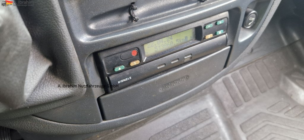 Mercedes-Benz 413 CDI Tiefkühlfächer, autom. Verkaufsklappe Basis ist ok - Фургон-рефрижератор: фото 2 Mercedes-Benz 413 CDI Tiefkühlfächer, autom. Verkaufsklappe Basis ist ok - Фургон-рефрижератор: фото 2