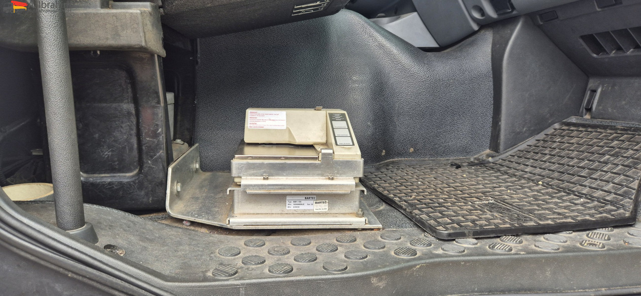 Mercedes-Benz Actros 2536 L 3 Kammern, 19500 L, mp3, Oben Unten Befüllung - Грузовик-цистерна: фото 3 Mercedes-Benz Actros 2536 L 3 Kammern, 19500 L, mp3, Oben Unten Befüllung - Грузовик-цистерна: фото 3