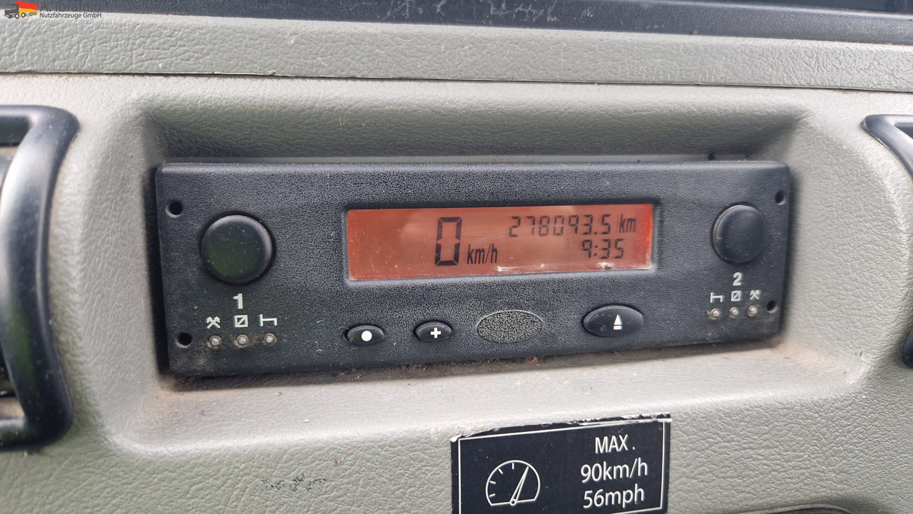 Renault 52AF, zwillingsbereift 2.8 nicht neu, aber läuft, - Цельнометаллический фургон: фото 3 Renault 52AF, zwillingsbereift 2.8 nicht neu, aber läuft, - Цельнометаллический фургон: фото 3