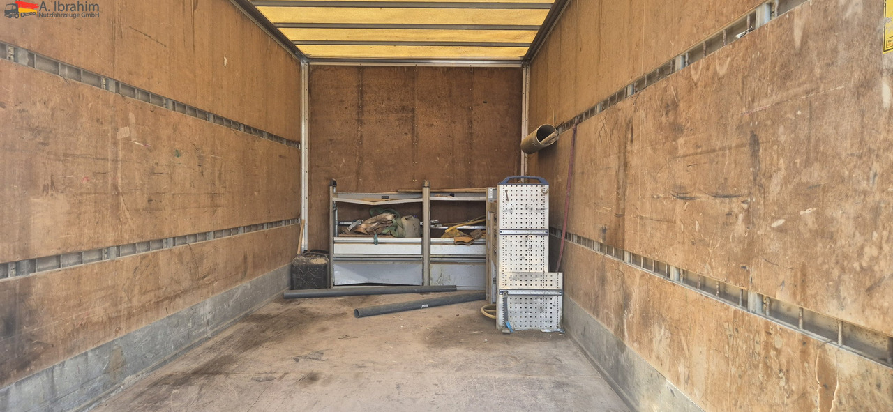 Renault Midlum 180 DCI Werkstattkoffer mit Treppe - Фургон с закрытым кузовом: фото 5 Renault Midlum 180 DCI Werkstattkoffer mit Treppe - Фургон с закрытым кузовом: фото 5