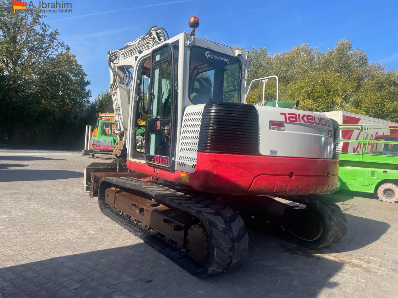 Гусеничный экскаватор Takeuchi TB 1140 14 Ton | Schnellwechsler | Schwenkfunktion | Klima | 5x Löffel | Radio: фото 10 Гусеничный экскаватор Takeuchi TB 1140 14 Ton | Schnellwechsler | Schwenkfunktion | Klima | 5x Löffel | Radio: фото 10