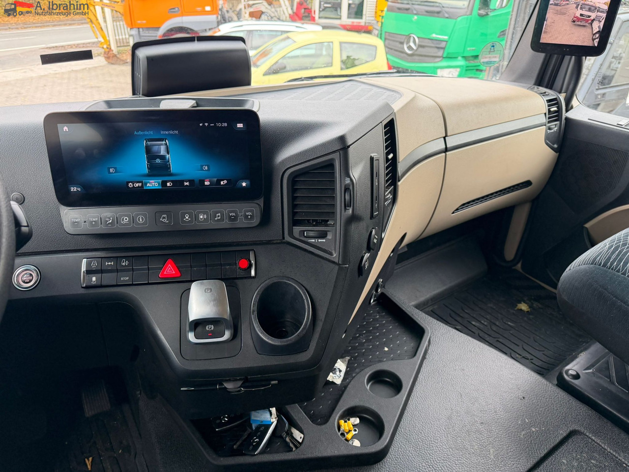 Mercedes-Benz Actros 1846LS Streamspace | Retarder | Euro 6d | Blatt Luft | 3 x vorhanden - Тягач: фото 3 Mercedes-Benz Actros 1846LS Streamspace | Retarder | Euro 6d | Blatt Luft | 3 x vorhanden - Тягач: фото 3