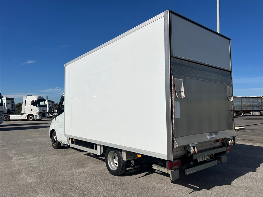 Iveco daily 35-180 - Фургон-рефрижератор: фото 4 Iveco daily 35-180 - Фургон-рефрижератор: фото 4