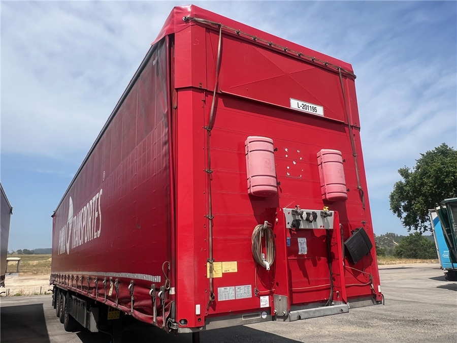 SCHMITZ CARGOBULL SCB-S3T TETO ELEVAR - Тентованный полуприцеп: фото 1 SCHMITZ CARGOBULL SCB-S3T TETO ELEVAR - Тентованный полуприцеп: фото 1