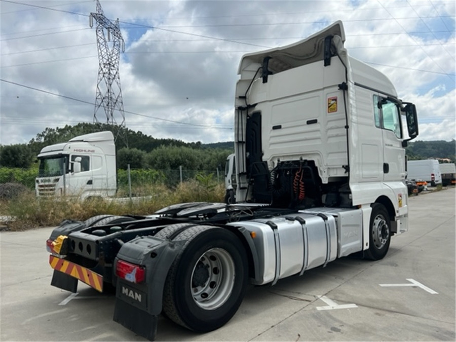 MAN TGX 18.460 - Тягач: фото 3 MAN TGX 18.460 - Тягач: фото 3