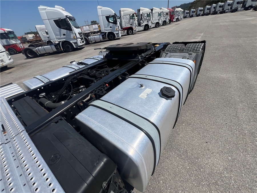 Тягач MAN TGX 18.460: фото 8