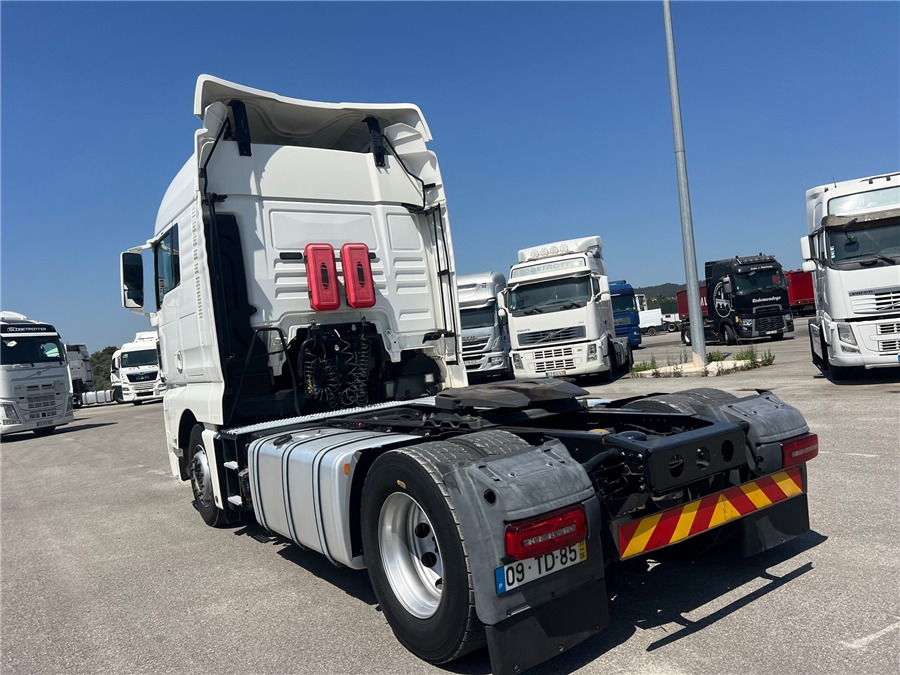 Тягач MAN TGX 18.460: фото 6