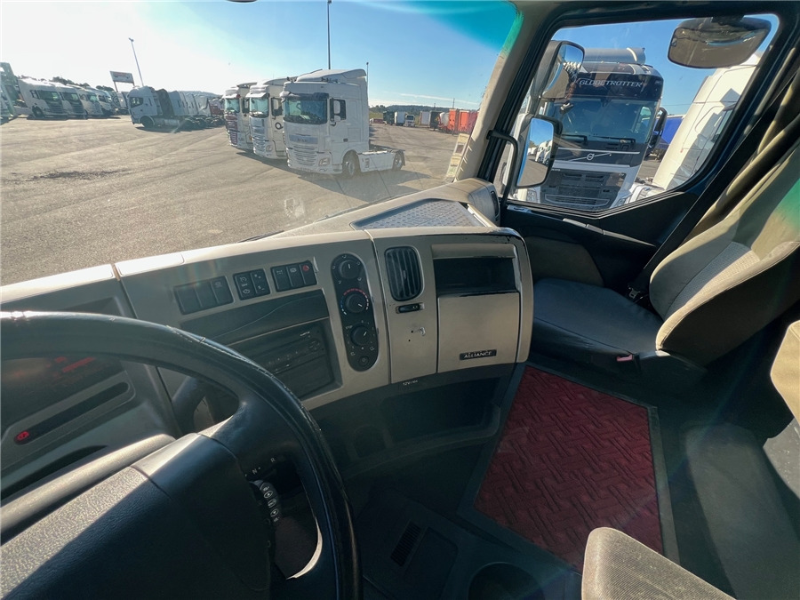 Тягач Renault PREMIUM  RETARDER: фото 16