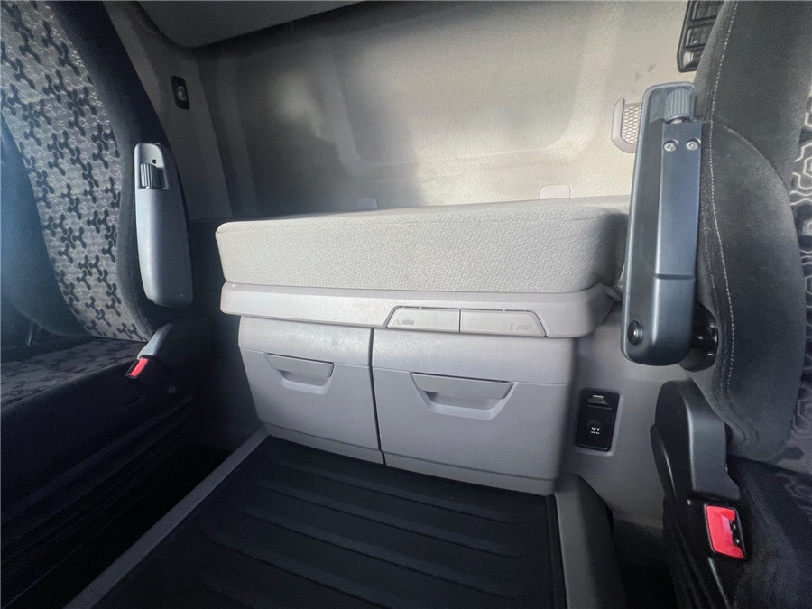 Тягач Scania R450 / RETARDER: фото 16