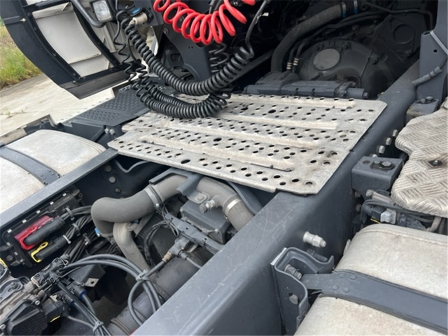 Тягач Scania R500: фото 11